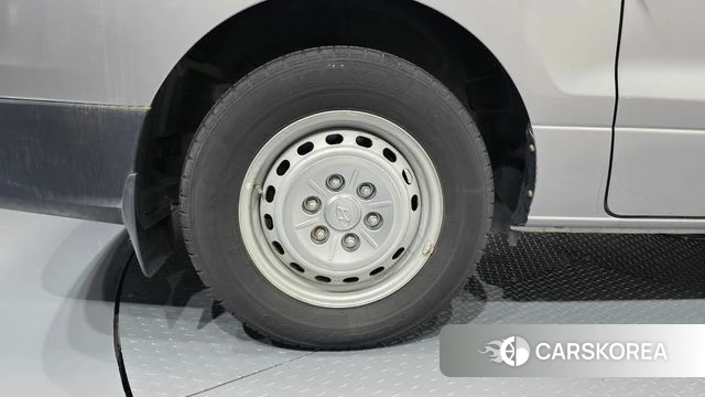 Hyundai The New Grand Starex id 4269157 из Кореи 15
