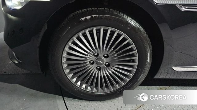 Genesis G90 id 3915838 из Кореи 15