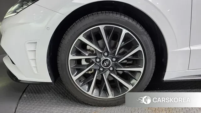 Hyundai Sonata (DN8) id 3432128 из Кореи 15