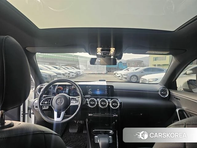 Mercedes-Benz A-Class W177 id 3828048 из Кореи 13