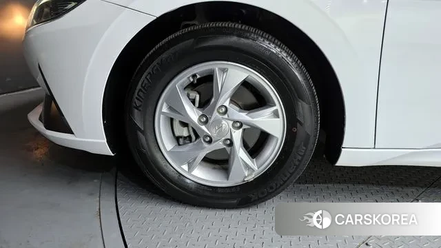 Hyundai Avante (CN7) id 3697814 из Кореи 15