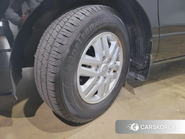 Hyundai The New Grand Starex id 3892889 из Кореи 15