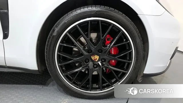 Porsche Panamera (971) id 3772518 из Кореи 15