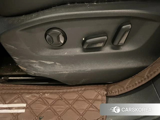 Volkswagen Tiguan L id 4260362 из Китая 10