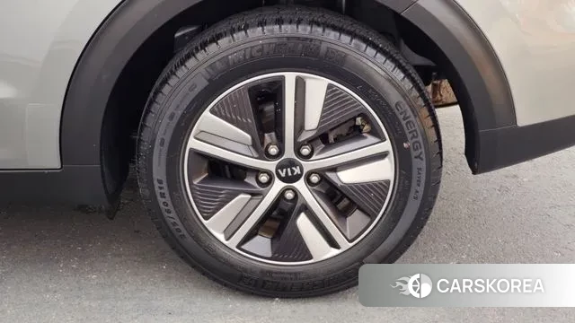 Kia The New Niro id 3464129 из Кореи 15