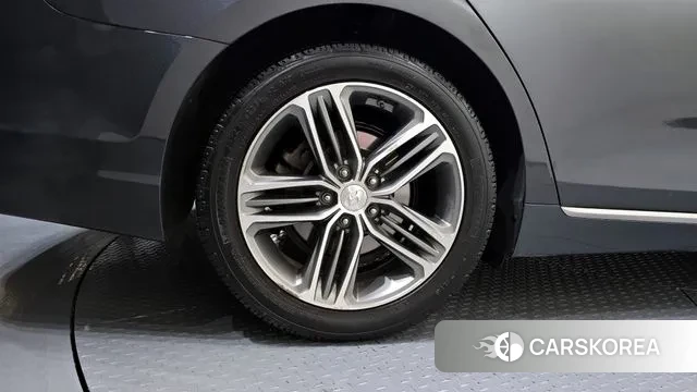 Hyundai Grandeur IG id 3723671 из Кореи 15