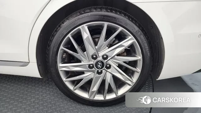 Hyundai The New Grandeur IG id 3474266 из Кореи 15