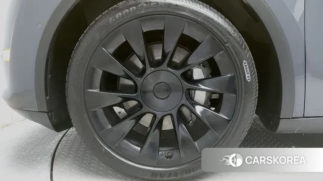 Tesla Model Y id 3478253 из Кореи 15