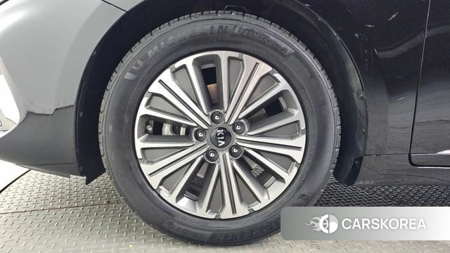 Kia K7 Premier Hybrid id 4520118 из Кореи 25