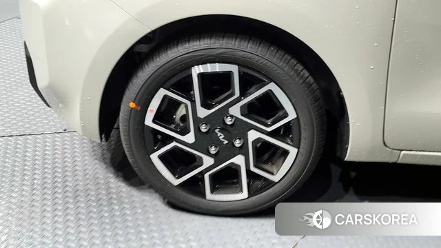 Kia The New Kia Ray id 3876383 из Кореи 15