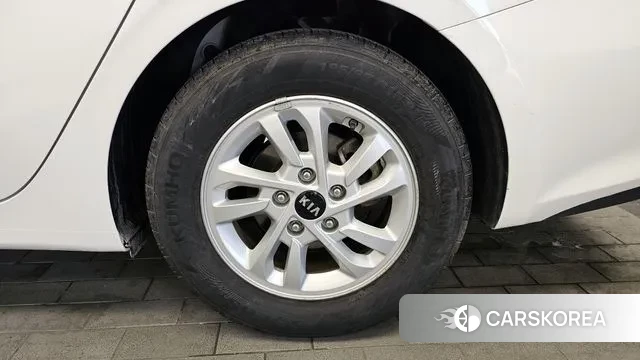 Kia Come New K3 id 3789298 из Кореи 15