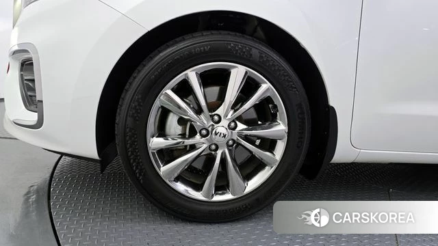 Kia The New Carnival id 4397487 из Кореи 15