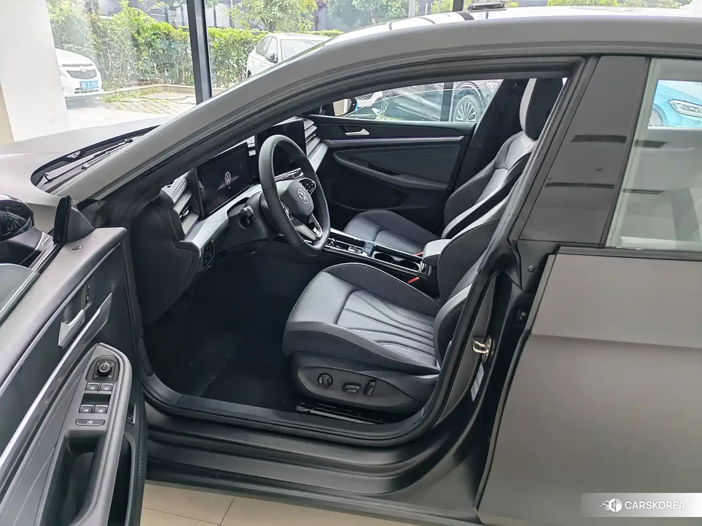 Volkswagen Lamando id 4644565 из Китая 11
