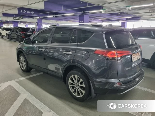 Toyota RAV4 id 3921023 из Кореи 14