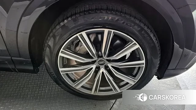 Audi Q8 (4M) id 3567350 из Кореи 15