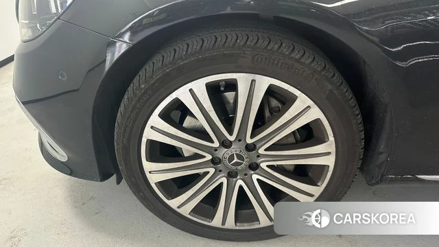 Mercedes-Benz E-Class W213 id 3891879 из Кореи 12
