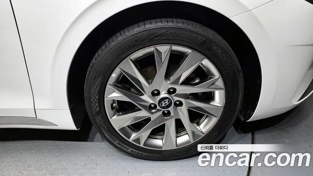 Hyundai The New Grandeur IG Hybrid id 2944000 из Кореи 15
