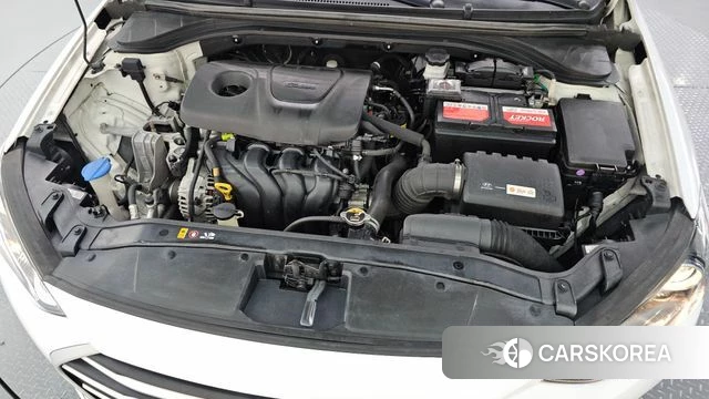 Hyundai Avante AD id 4605514 из Кореи 25
