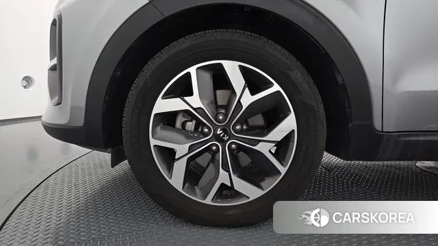 Kia Sportage The Bold id 2990636 из Кореи 15