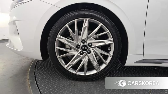 Hyundai The New Grandeur IG id 4525009 из Кореи 27