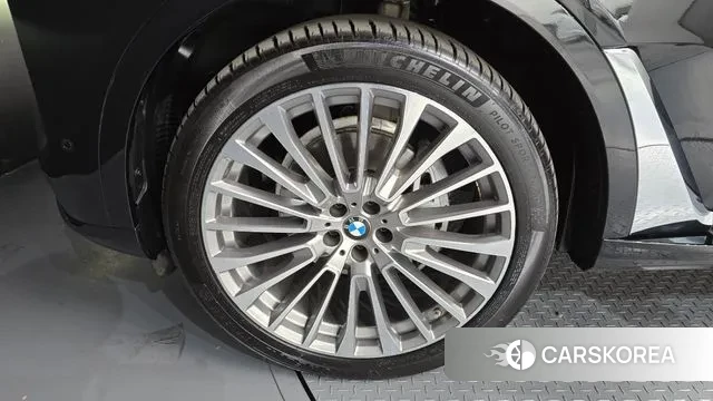 BMW X7 (G07) id 3750941 из Кореи 15