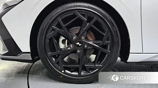 Hyundai The New Avante (CN7) id 3353748 из Кореи 15