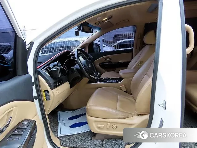 Kia The New Carnival id 3713721 из Кореи 15