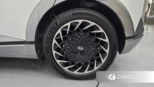 Hyundai Ionic 5 id 2979669 из Кореи 15