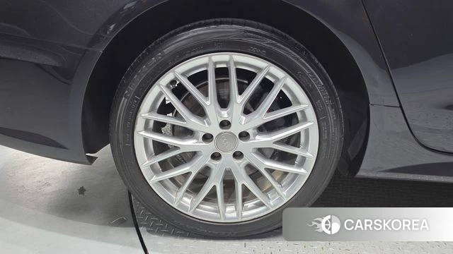 Audi New A6 id 3905581 из Кореи 15