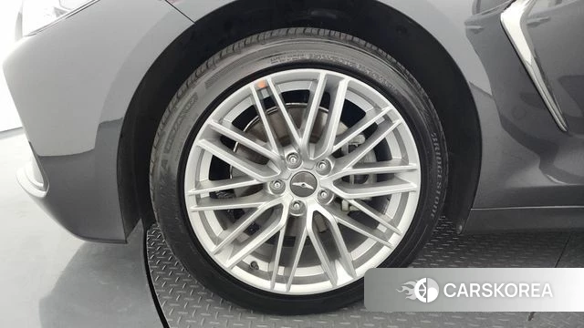 Genesis G70 id 4397596 из Кореи 28