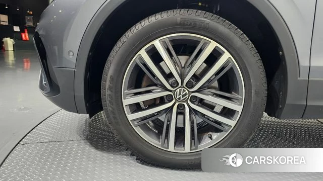 Volkswagen Tiguan Allspace id 4540817 из Кореи 26