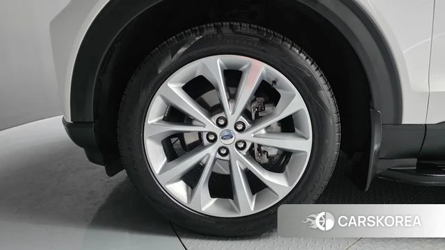 Ford Explorer 6th Generation id 3897406 из Кореи 15