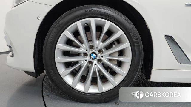 BMW 5 Series (G30) id 4907719 из Кореи 15