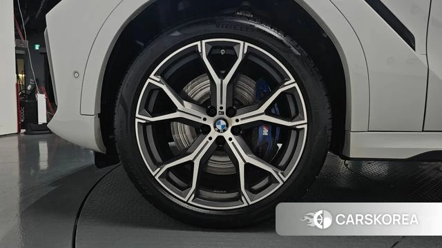 BMW X6 (G06) id 4764683 из Кореи 31