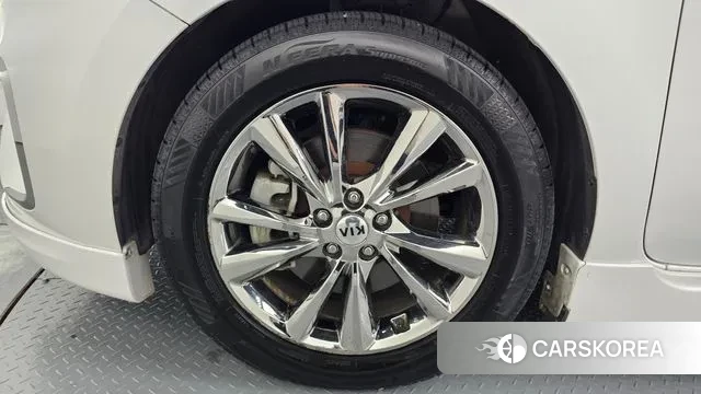 Kia The New Carnival id 3368800 из Кореи 15