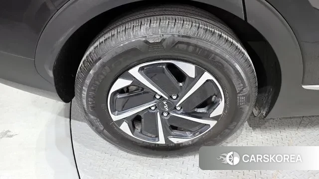 Kia Sportage 5th Generation Hybrid id 3421785 из Кореи 15