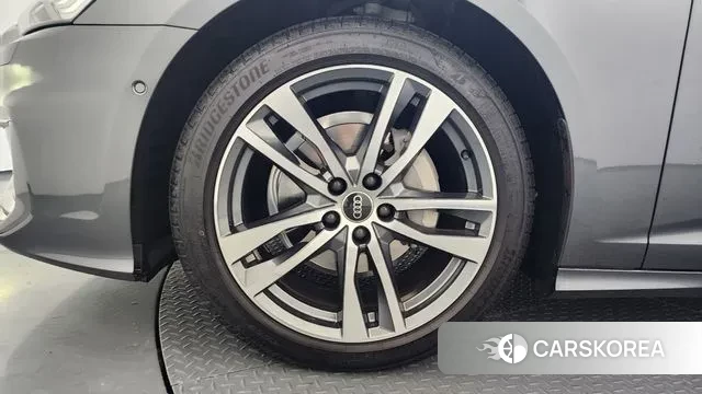 Audi A6 (C8) id 3659453 из Кореи 15