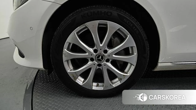 Mercedes-Benz E-Class W213 id 4746409 из Кореи 15
