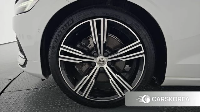 Volvo S60 3rd generation id 4541851 из Кореи 35