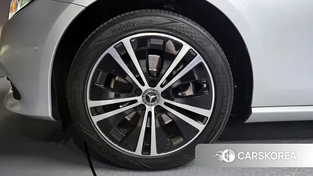 Mercedes-Benz E-Class W213 id 3307340 из Кореи 15