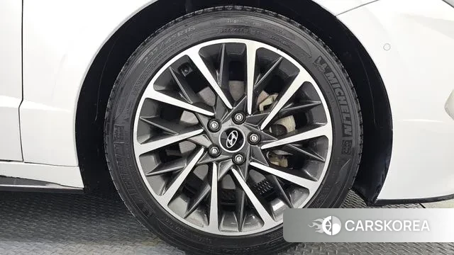 Hyundai Sonata (DN8) id 3766325 из Кореи 15