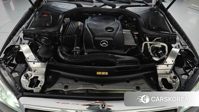 Mercedes-Benz E-Class W213 id 4785325 из Кореи 31