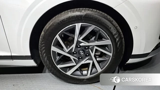 Hyundai Grandeur Hybrid (GN7) id 3279638 из Кореи 15