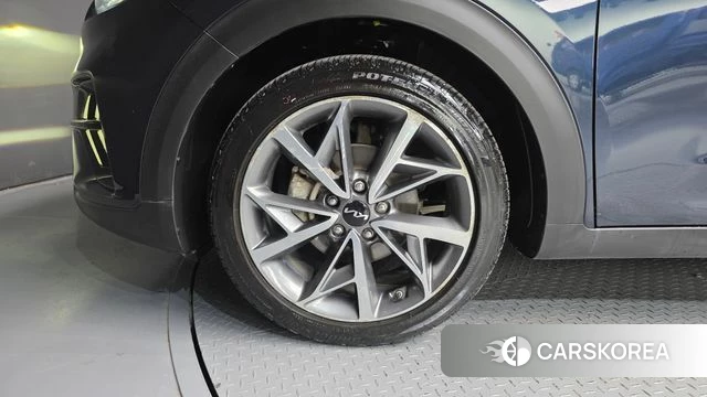 Kia The New Niro id 4501320 из Кореи 25