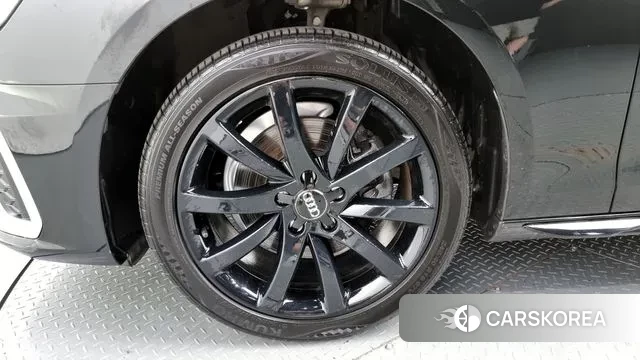 Audi A4 (B9) id 3023545 из Кореи 15