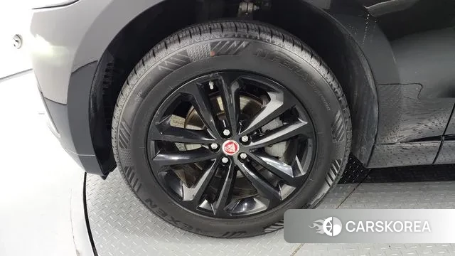 Jaguar F-PACE id 3198035 из Кореи 15