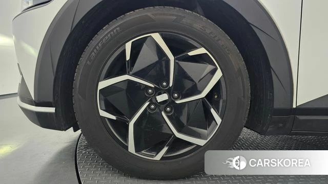 Hyundai Ionic 5 id 3878407 из Кореи 15