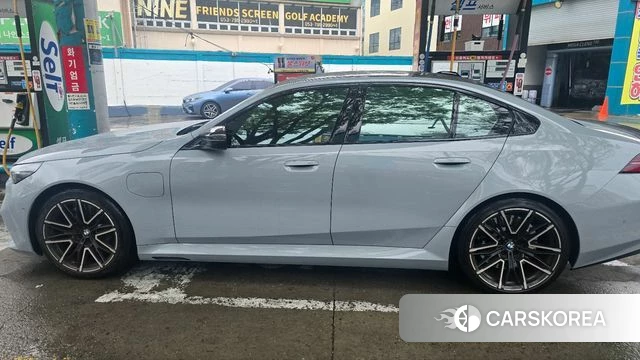 BMW M5 (G90) id 3909379 из Кореи 10