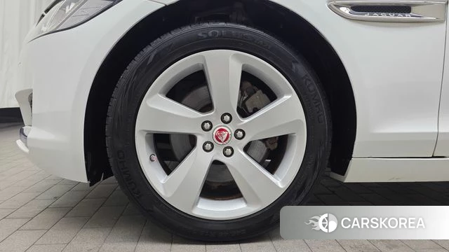 Jaguar XF (X260) id 4563467 из Кореи 29