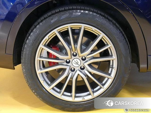 Maserati Levante id 4224800 из Кореи 15